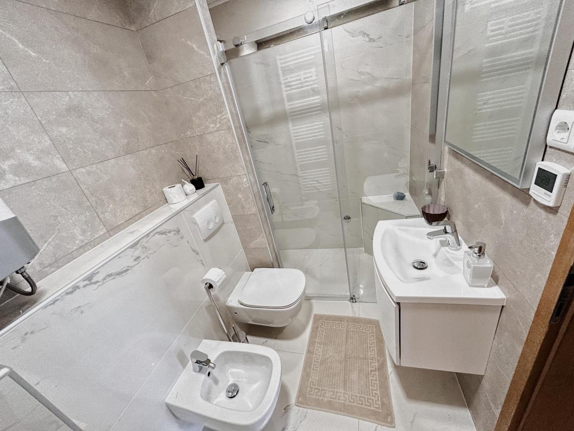 Sunny House Apartment Zambratija  Ngoại thất bức ảnh