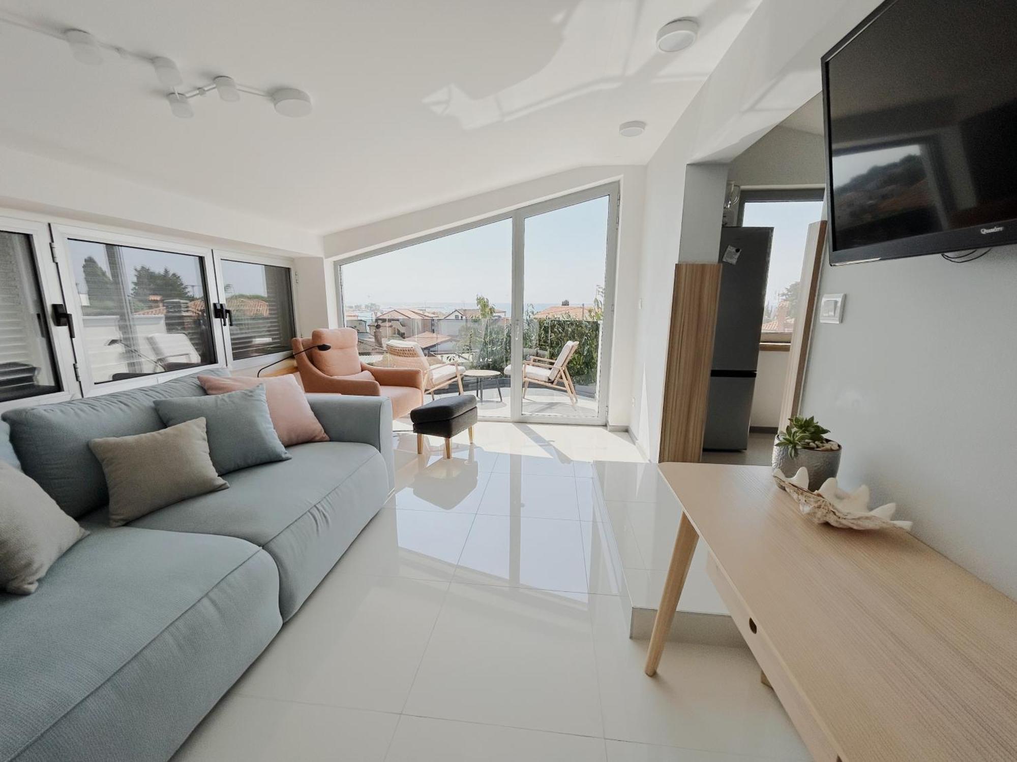 Sunny House Apartment Zambratija  Ngoại thất bức ảnh