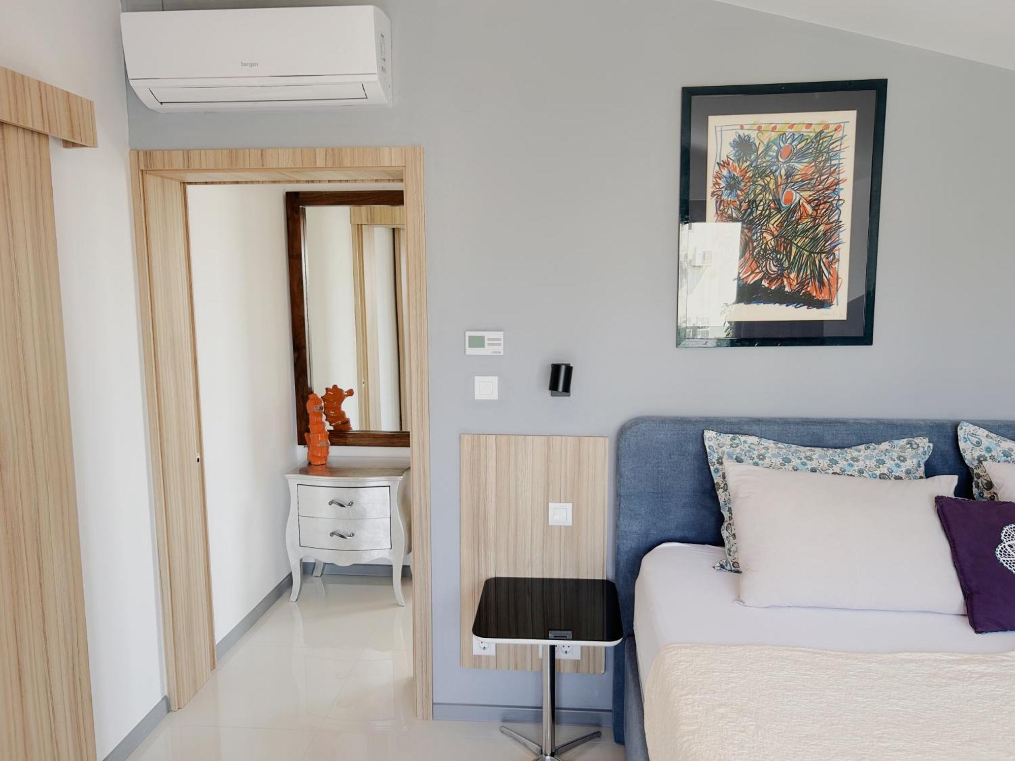 Sunny House Apartment Zambratija  Ngoại thất bức ảnh