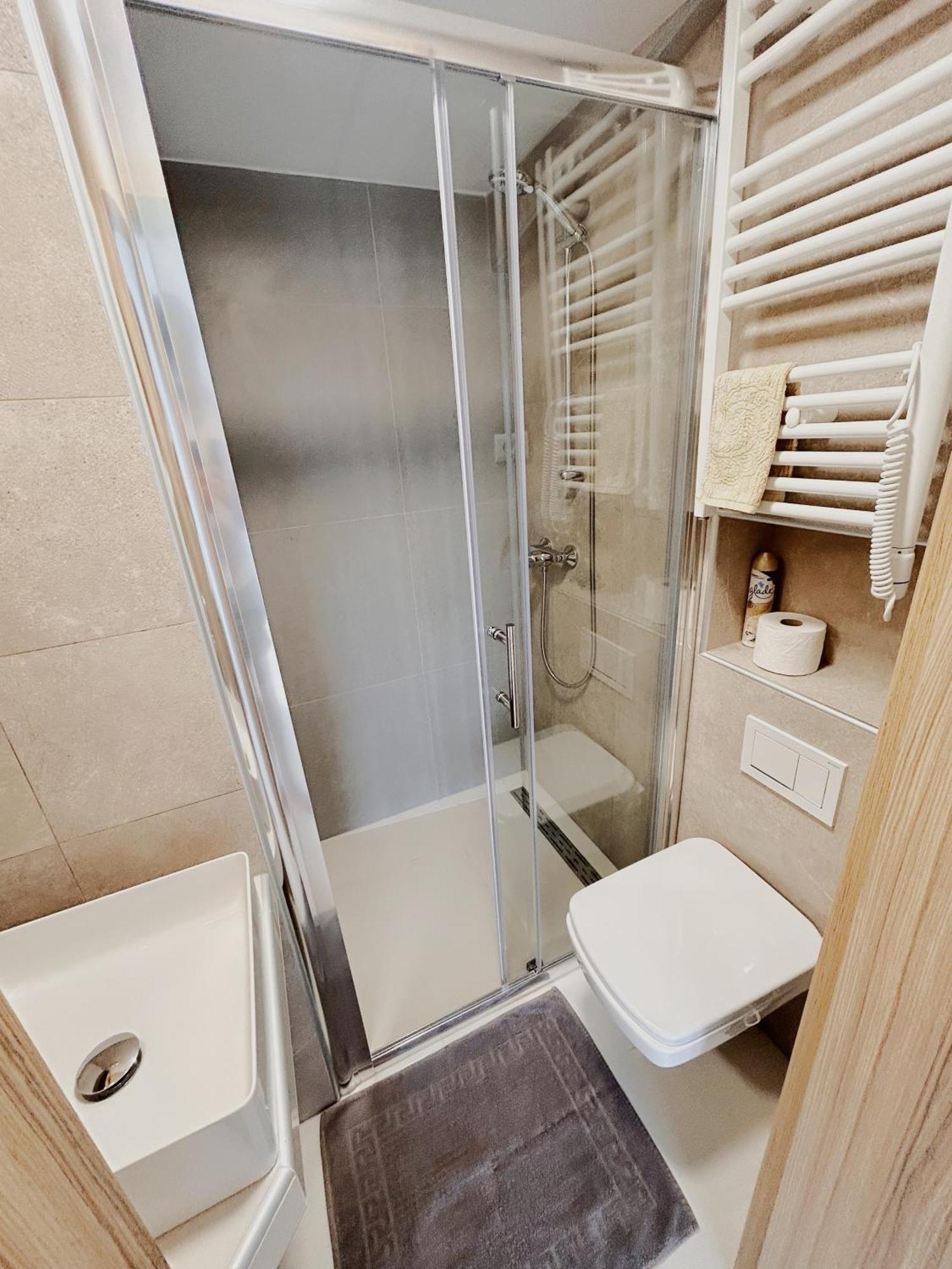 Sunny House Apartment Zambratija  Ngoại thất bức ảnh